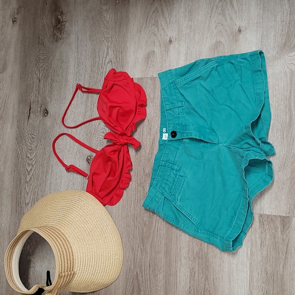 Gap shorts